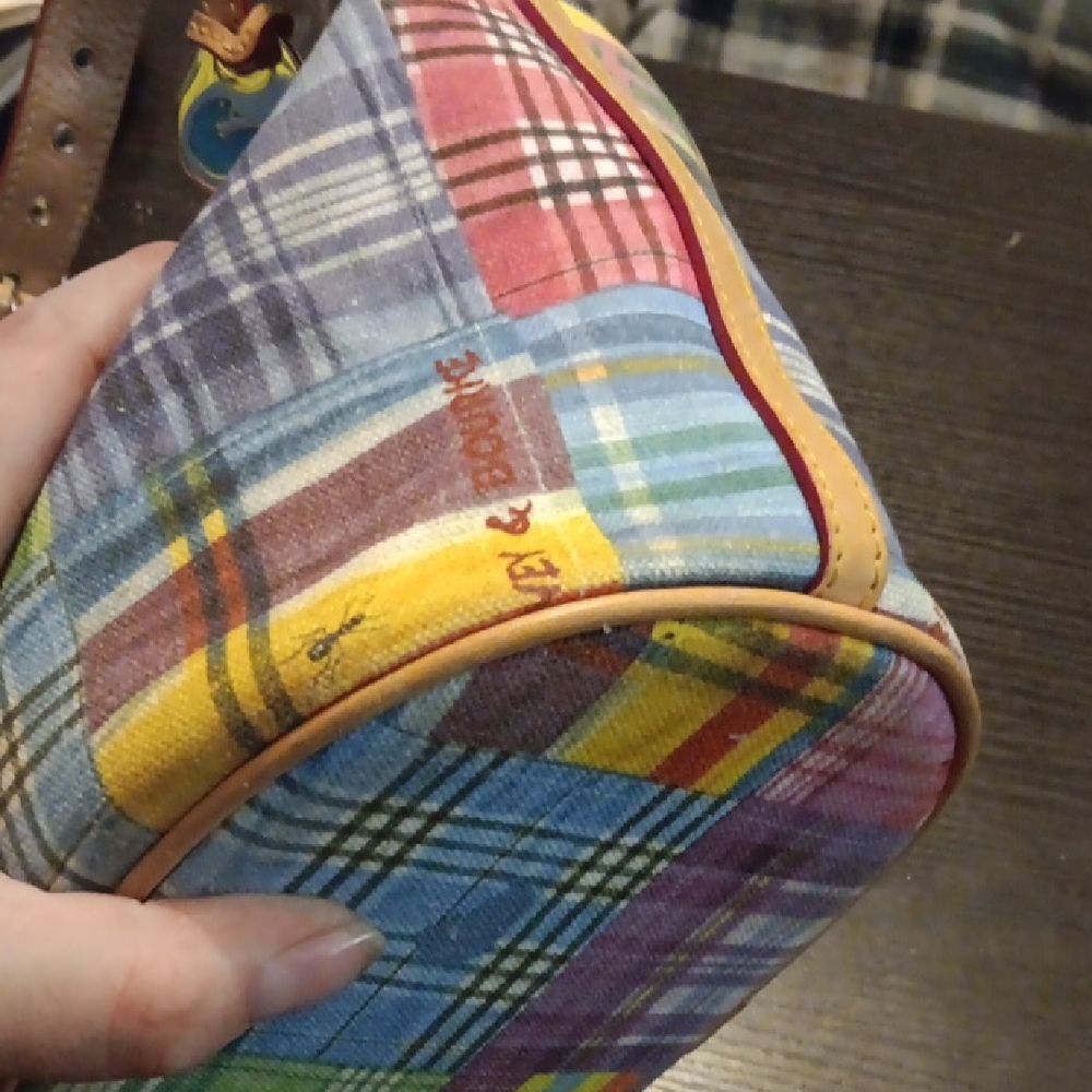 Dooney & Bourke Y2K-ERA 2-fer "Picnic Ants Madness" Plaid Canvas Bag & Wristlet - Picture 9 of 16
